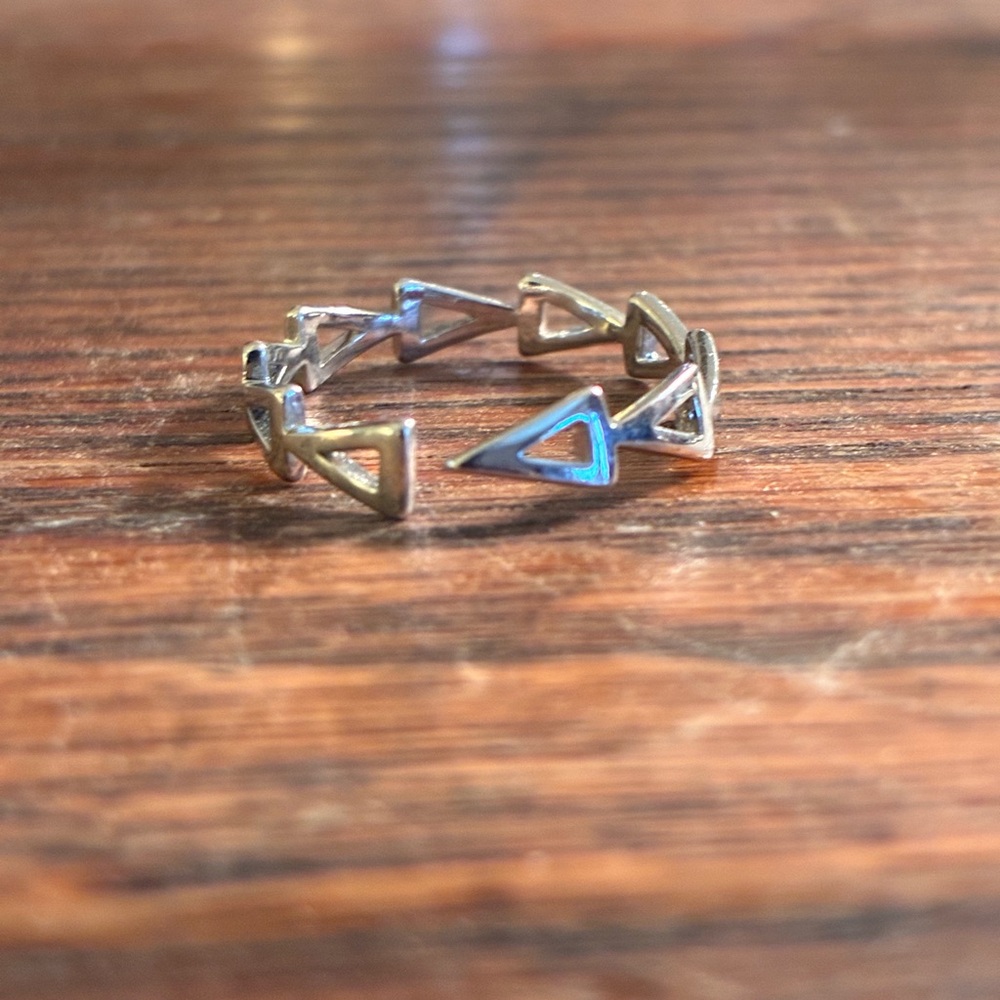 Silver Geometric Ring - Picture 2 of 2